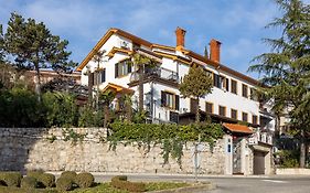 Camelia & Martina Apartments